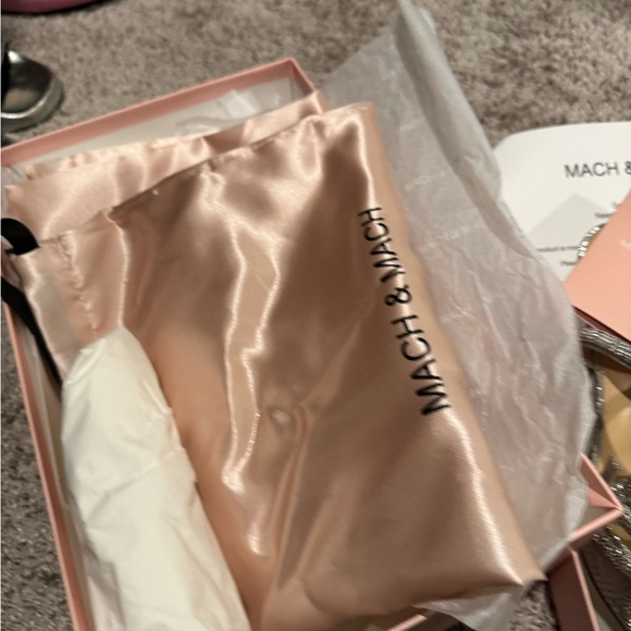 Mach & Mach - Picture 7 of 15